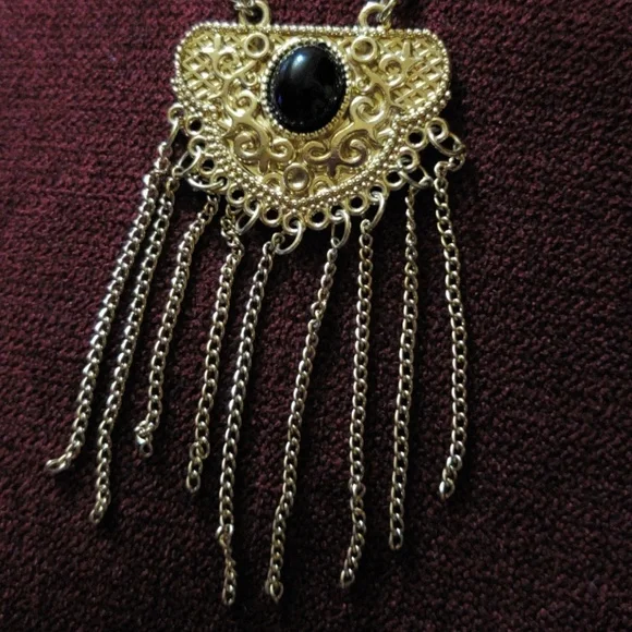 Long Vintage Necklace - Picture 2 of 6